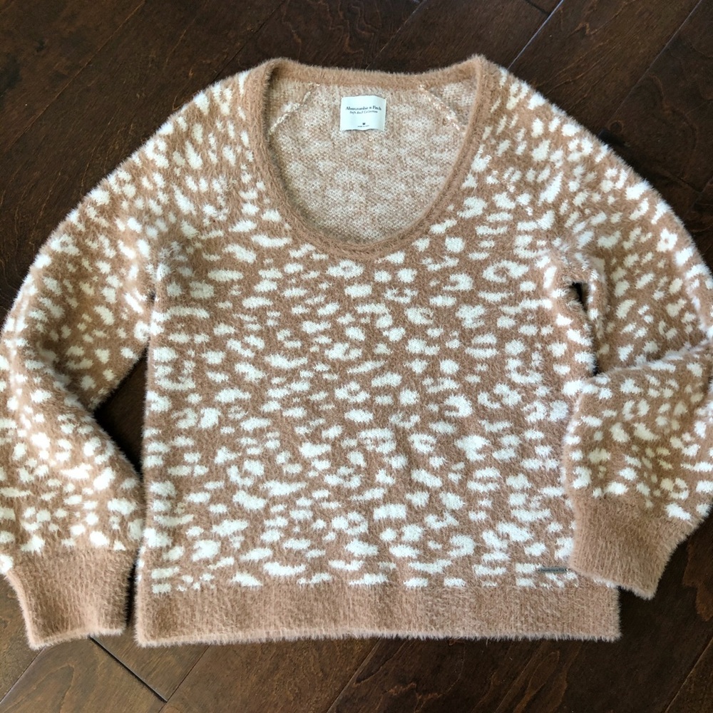 Abercrombie animal print sweater